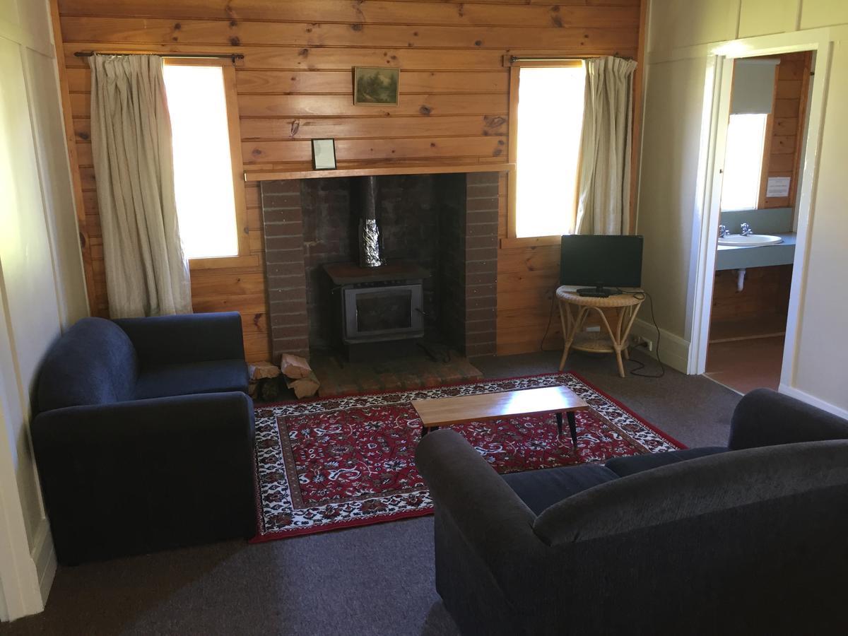 Bronte Park Highland Cottages Екстериор снимка