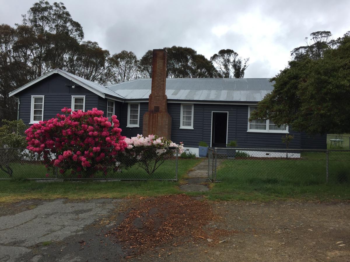 Bronte Park Highland Cottages Екстериор снимка
